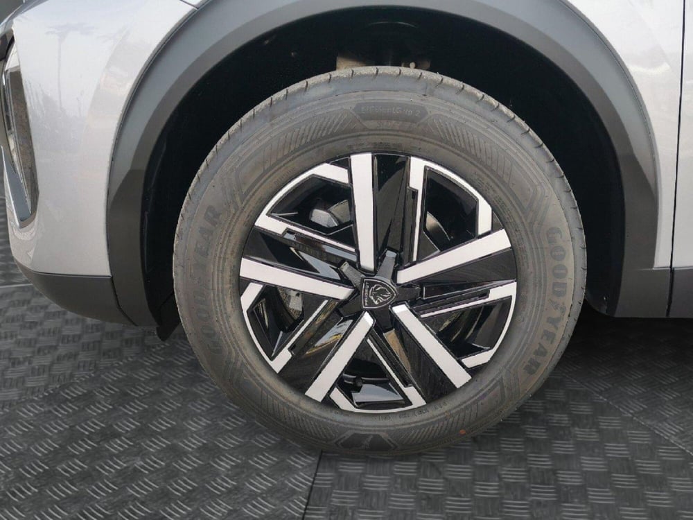 Peugeot 2008 nuova a Taranto (10)
