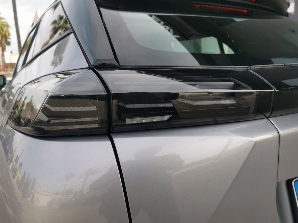 Peugeot 2008 nuova a Taranto (11)