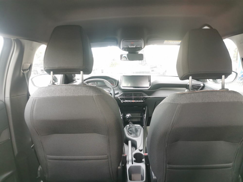 Peugeot 2008 nuova a Taranto (12)