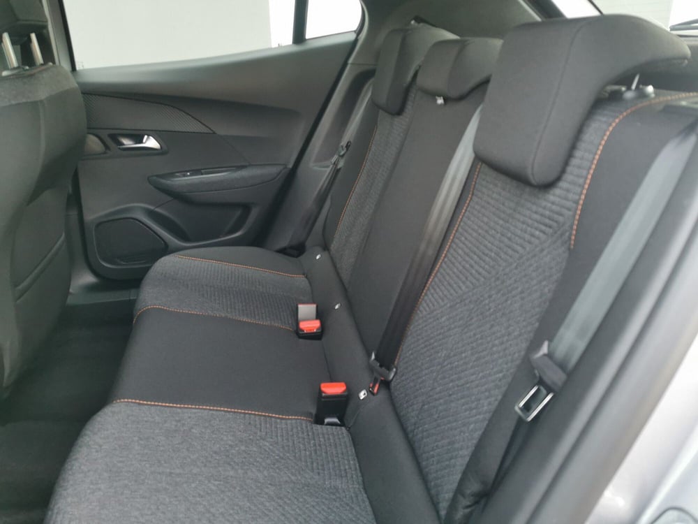 Peugeot 2008 nuova a Taranto (14)