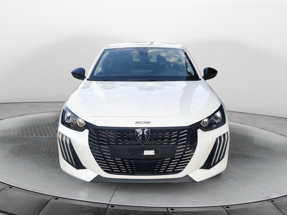 Peugeot 208 nuova a Taranto (2)