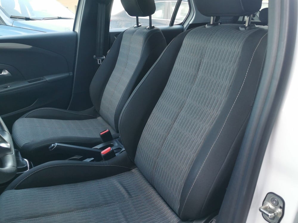 Opel Corsa usata a Taranto (10)