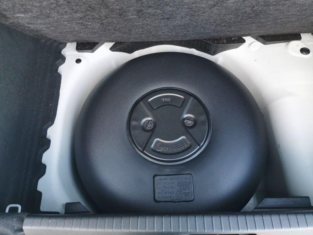 Opel Corsa usata a Taranto (18)