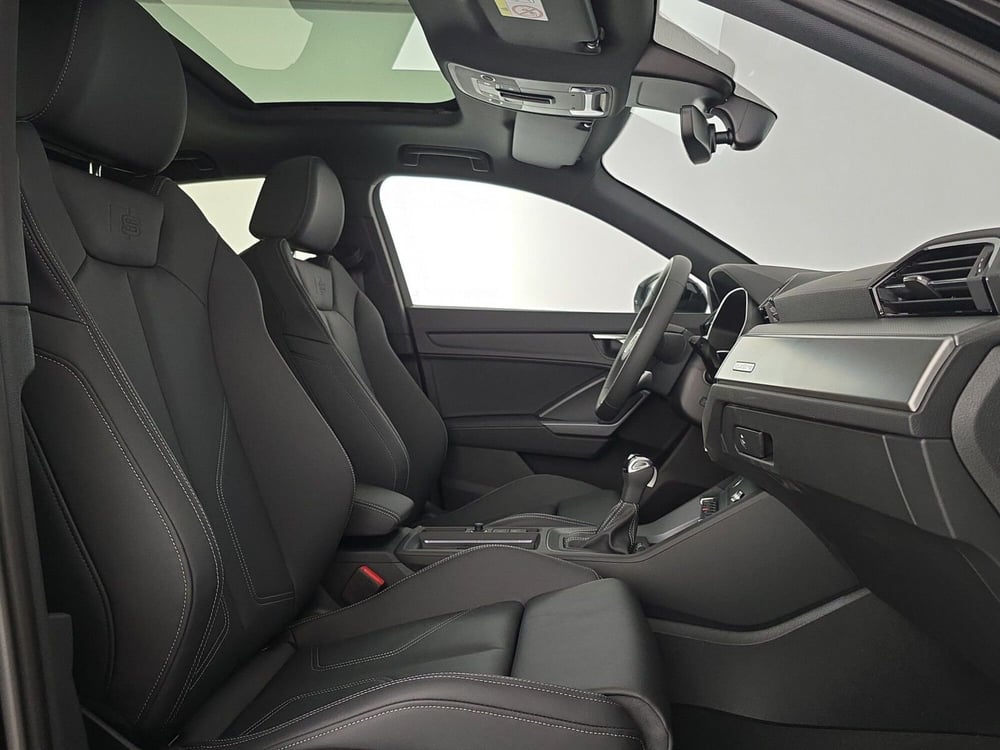 Audi Q3 Sportback nuova a Alessandria (13)