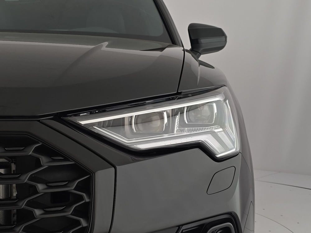 Audi Q3 Sportback nuova a Alessandria (6)