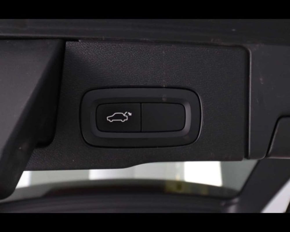 Volvo XC60 usata a Bologna (15)