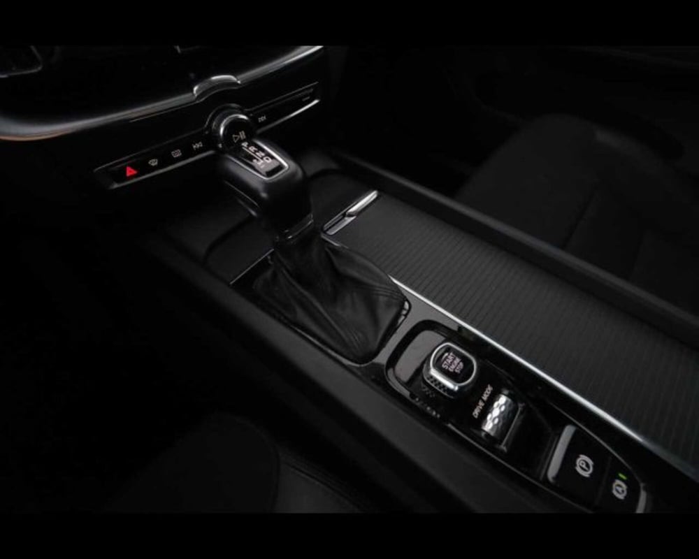 Volvo XC60 usata a Bologna (16)