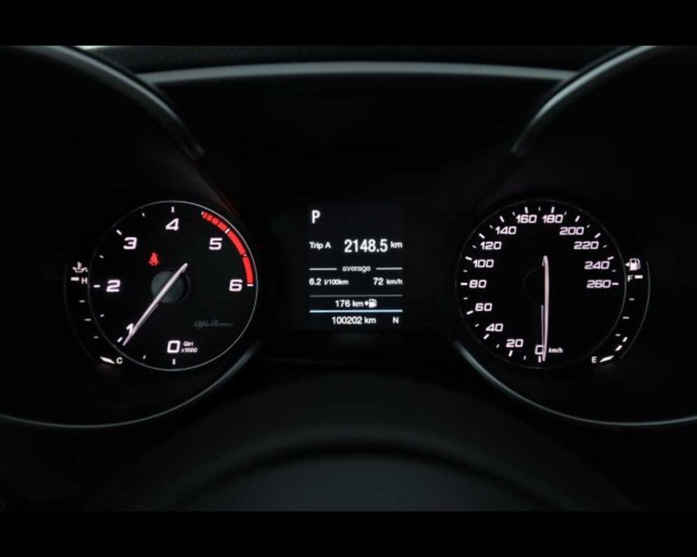 Alfa Romeo Giulia usata a Bologna (11)