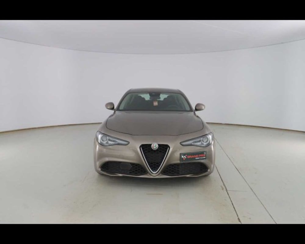 Alfa Romeo Giulia usata a Bologna (2)