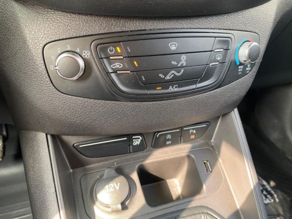 Ford Transit Courier usata a Cuneo (10)