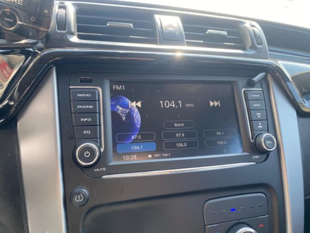 Mahindra KUV100 usata a Cuneo (13)