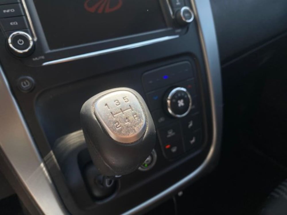 Mahindra KUV100 usata a Cuneo (9)