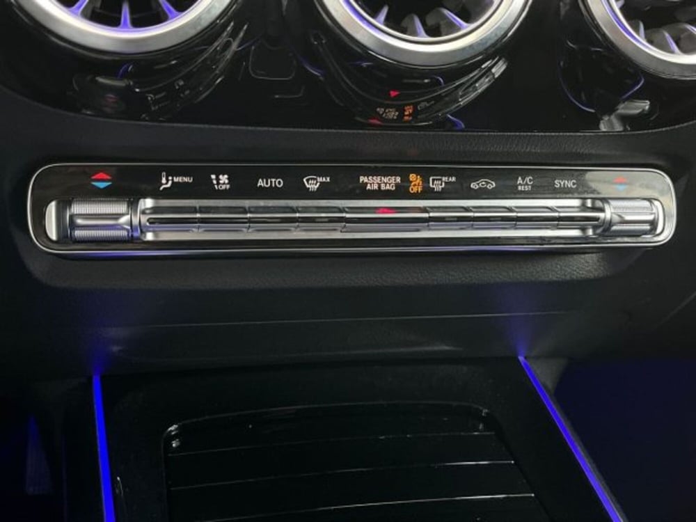 Mercedes-Benz GLA SUV usata a Verona (13)
