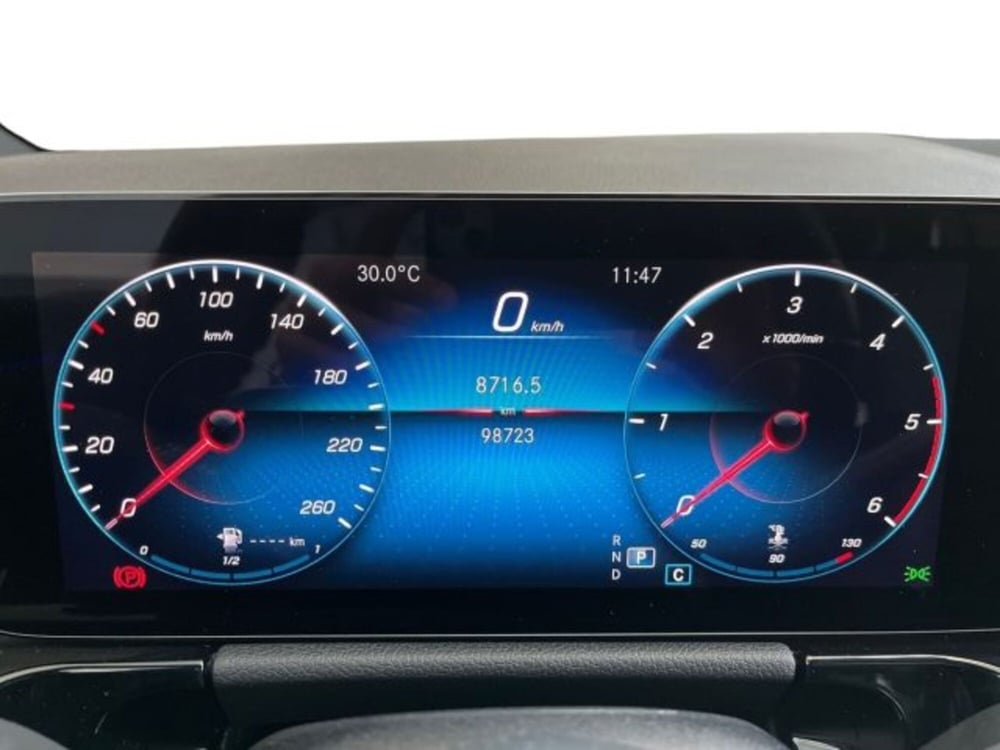 Mercedes-Benz GLA SUV usata a Verona (8)