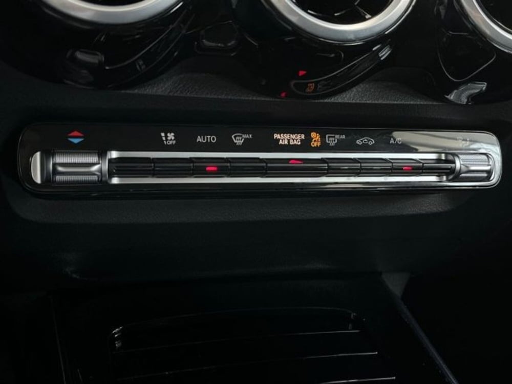 Mercedes-Benz GLB usata a Verona (14)