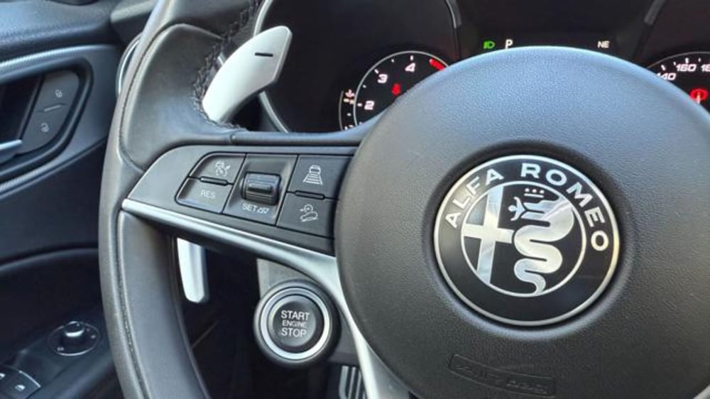 Alfa Romeo Stelvio usata a Roma (6)