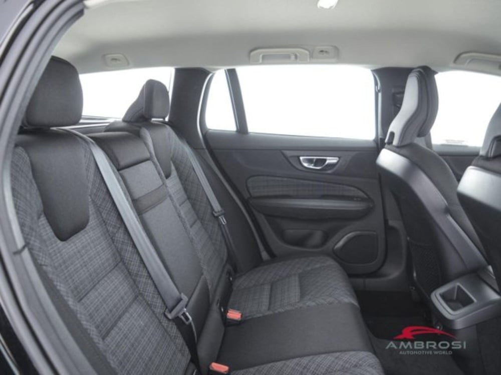Volvo V60 usata a Perugia (11)