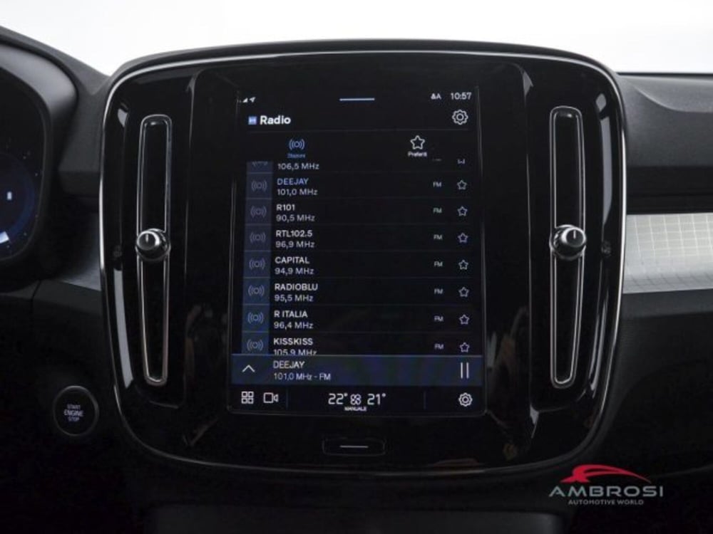 Volvo XC40 usata a Perugia (14)