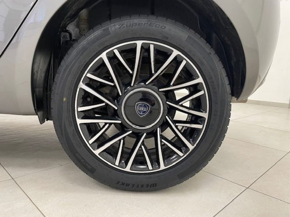Lancia Ypsilon usata a Alessandria (14)