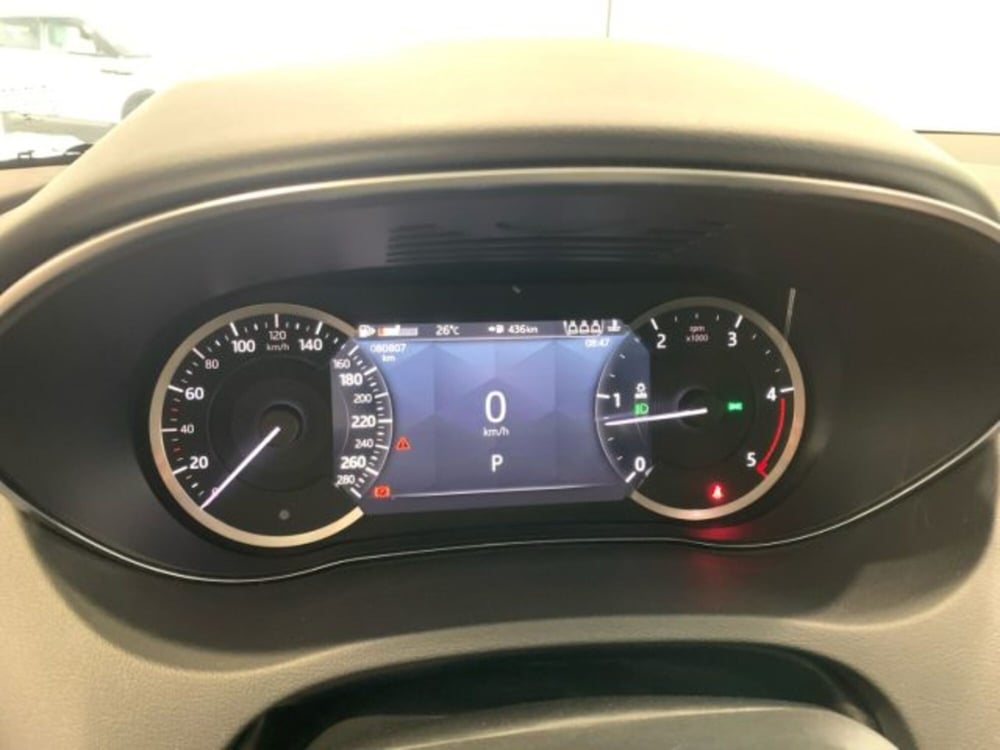 Jaguar E-Pace usata a Livorno (10)
