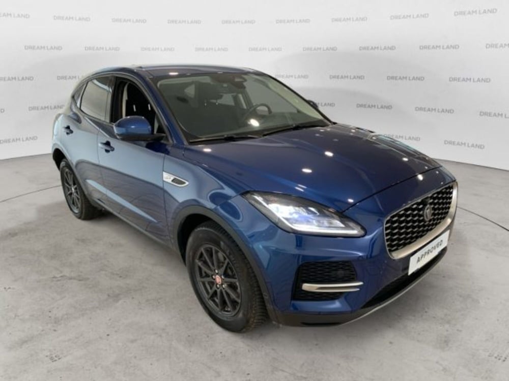 Jaguar E-Pace usata a Livorno (11)