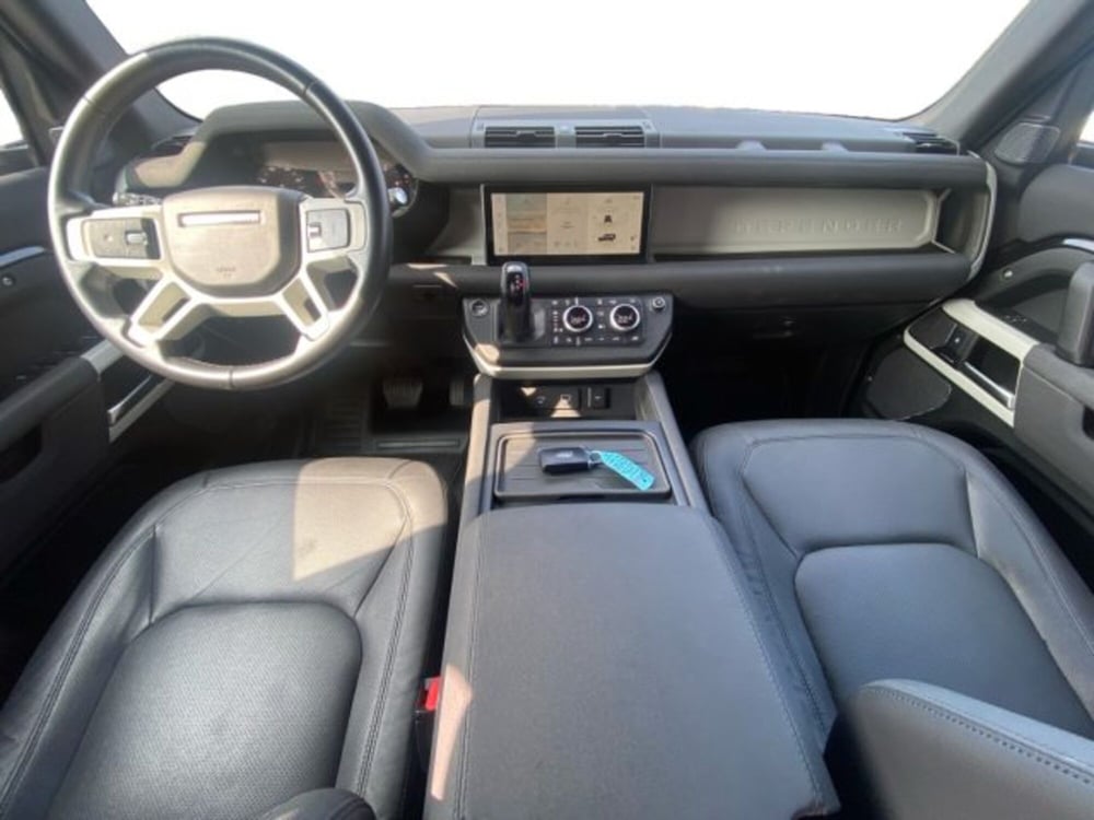 Land Rover Defender usata a Livorno (4)