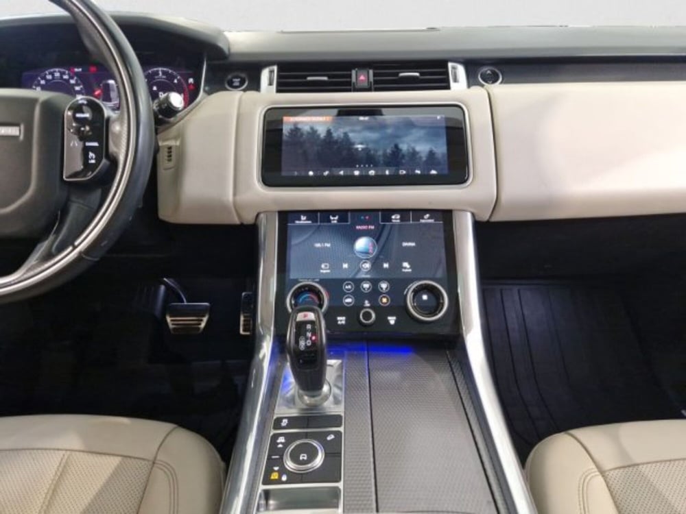Land Rover Range Rover Sport usata a Livorno (16)