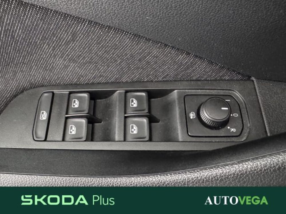 Skoda Kamiq usata a Vicenza (11)