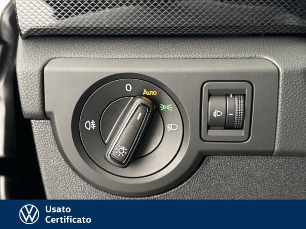 Volkswagen T-Cross nuova a Vicenza (12)