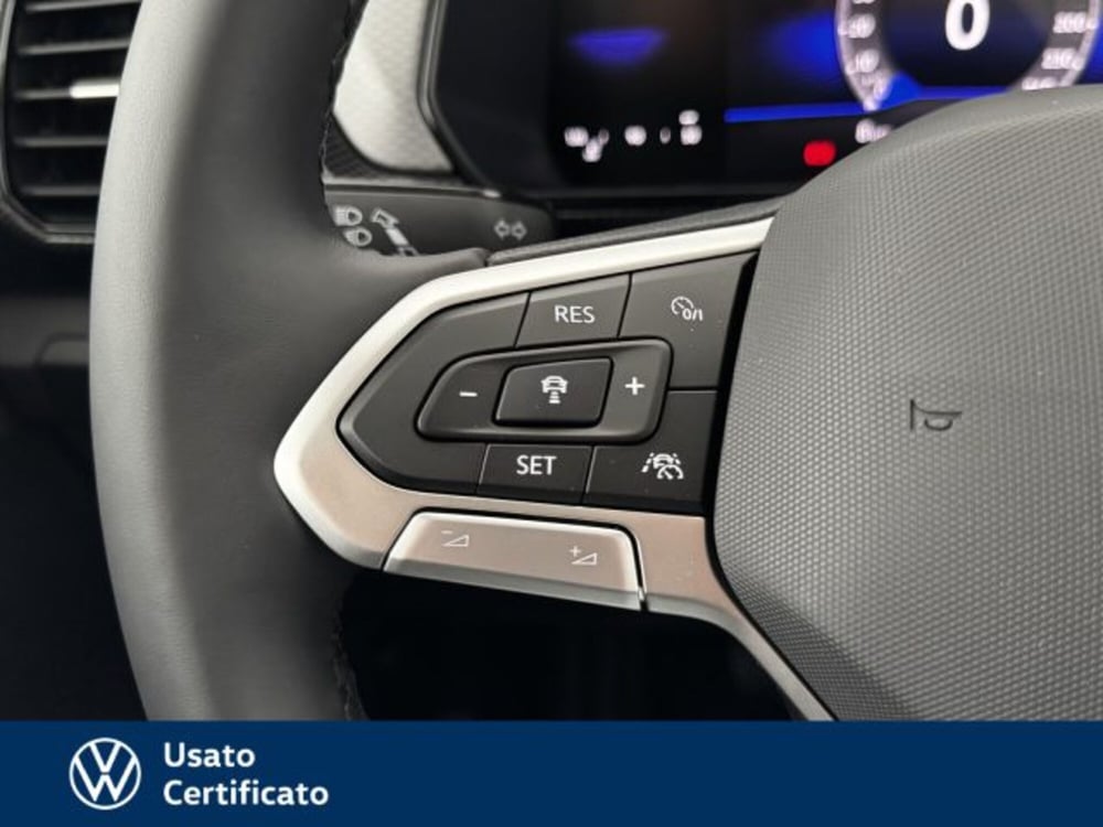 Volkswagen T-Cross nuova a Vicenza (18)