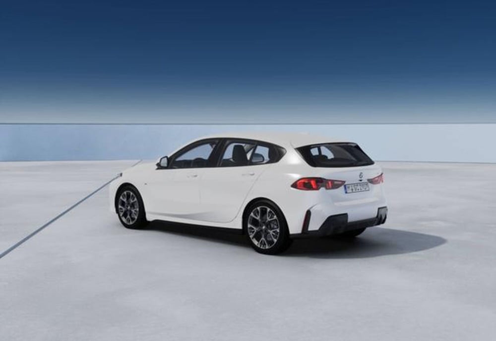 BMW Serie 1 nuova a Modena (2)