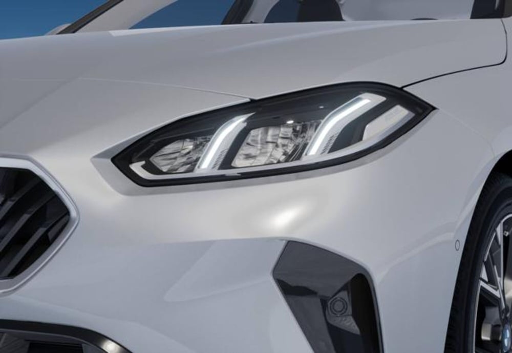 BMW Serie 1 nuova a Modena (7)