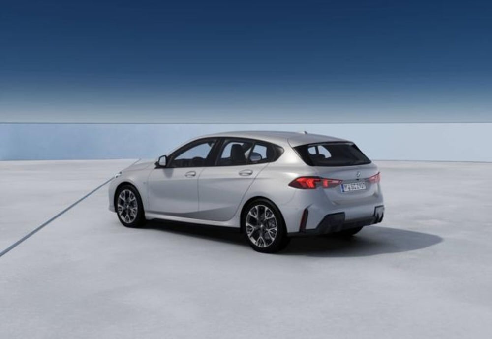 BMW Serie 1 nuova a Modena (2)