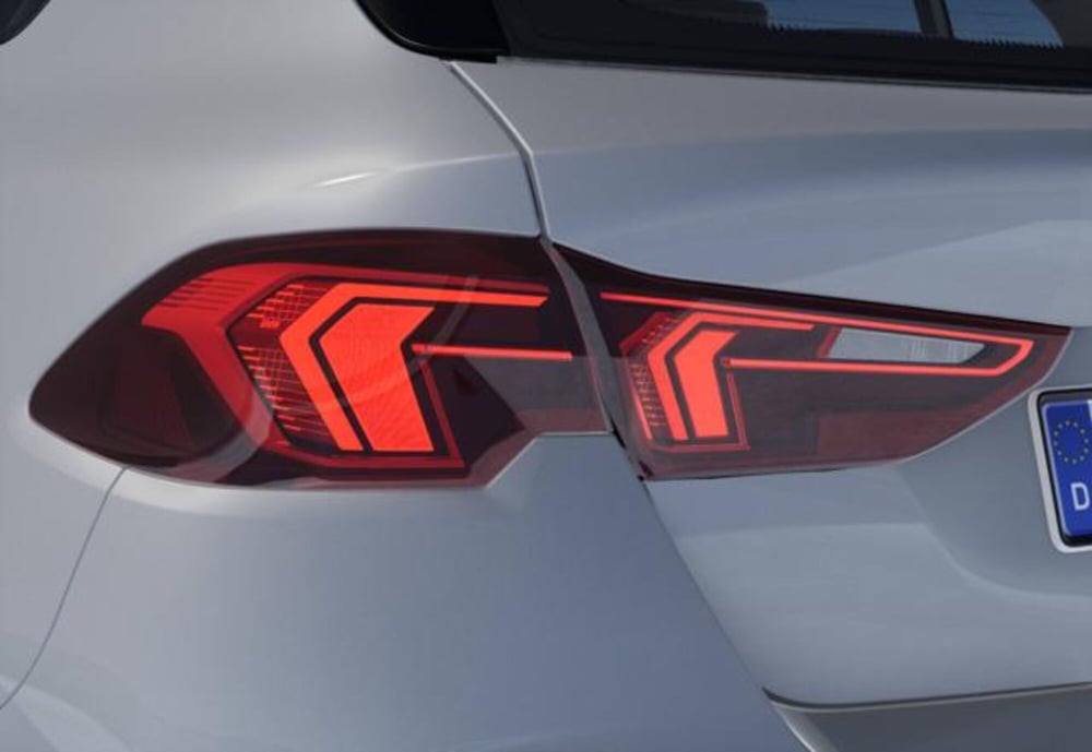 BMW Serie 1 nuova a Modena (9)