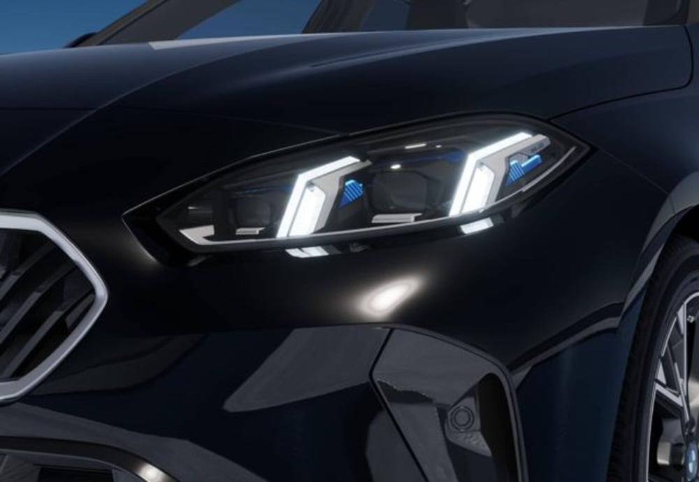 BMW Serie 1 nuova a Modena (7)