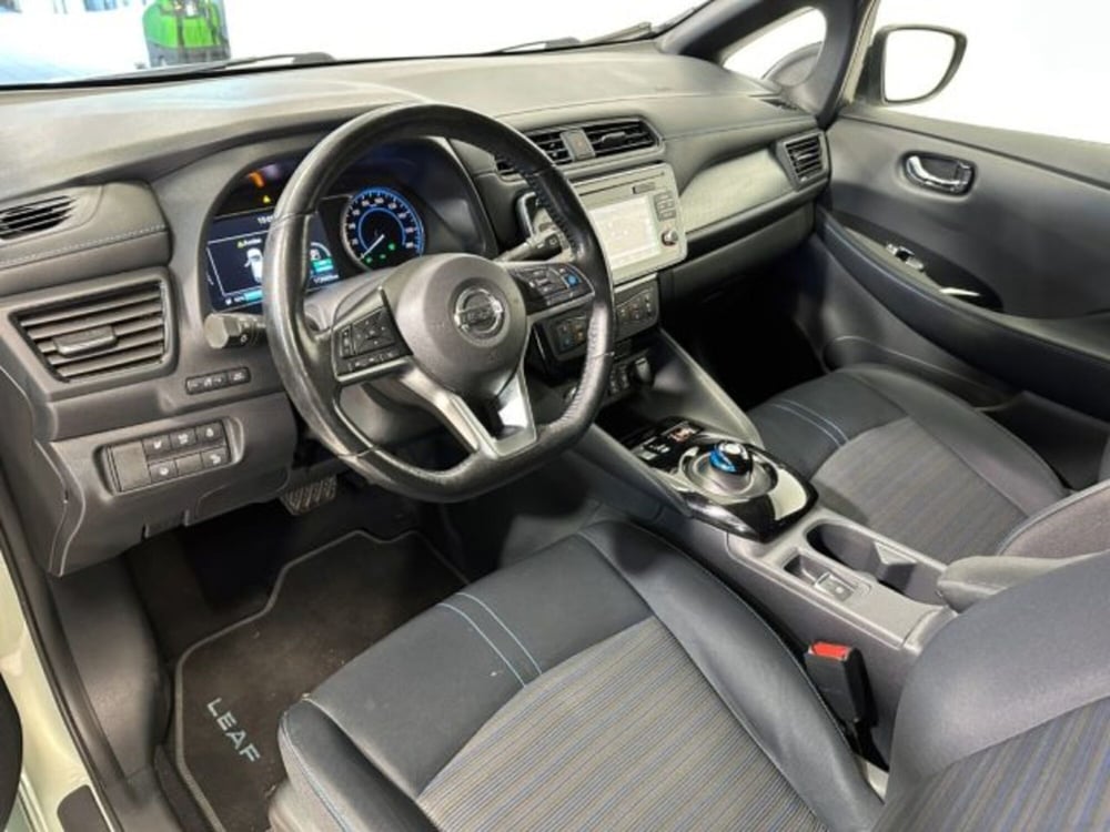 Nissan Leaf usata a Modena (6)