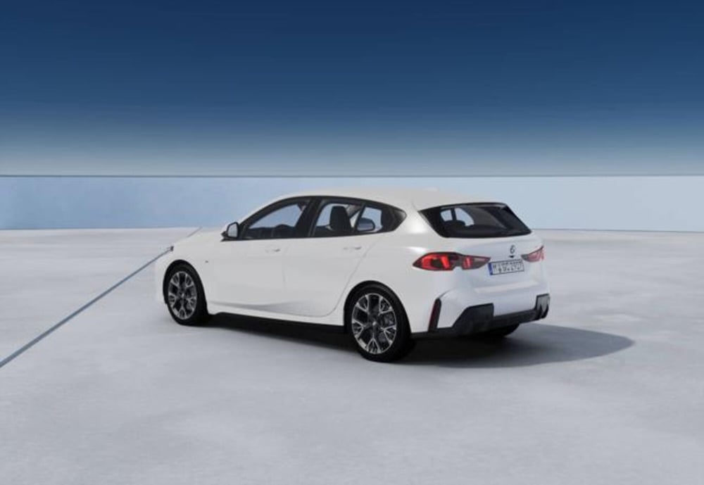 BMW Serie 1 nuova a Modena (2)