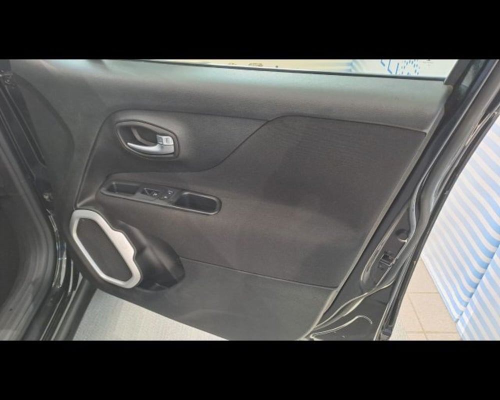 Jeep Renegade usata a Aosta (19)