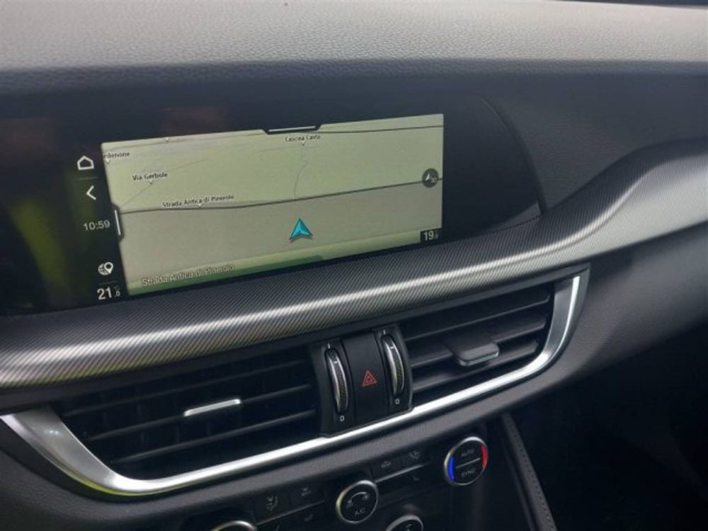 Alfa Romeo Stelvio usata a Aosta (8)