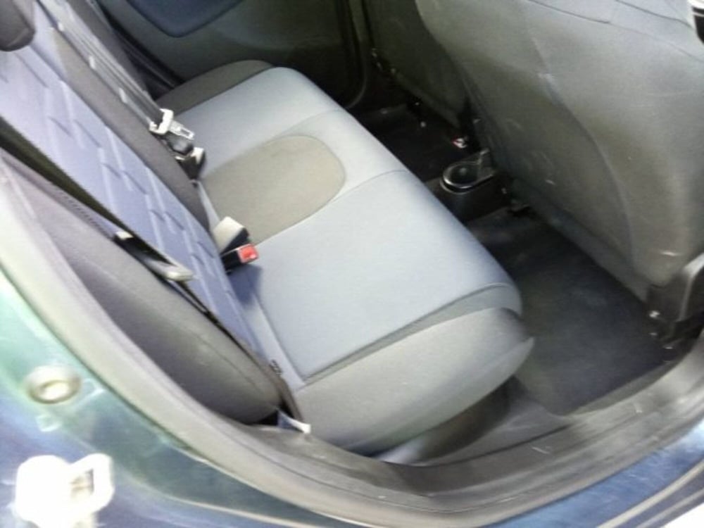 Lancia Ypsilon usata a Aosta (7)