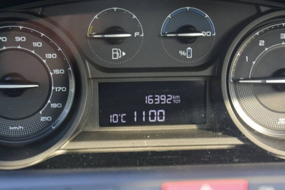 Lancia Ypsilon usata a Aosta (9)