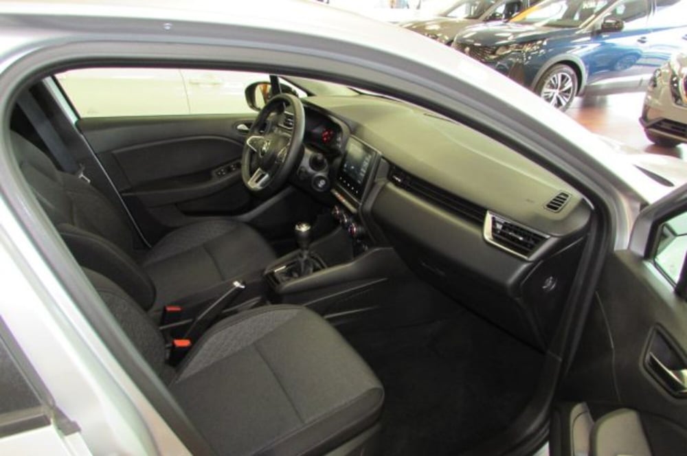 Renault Clio usata a Milano (16)