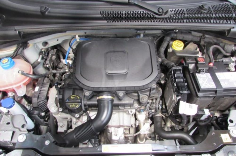 Lancia Ypsilon usata a Milano (18)