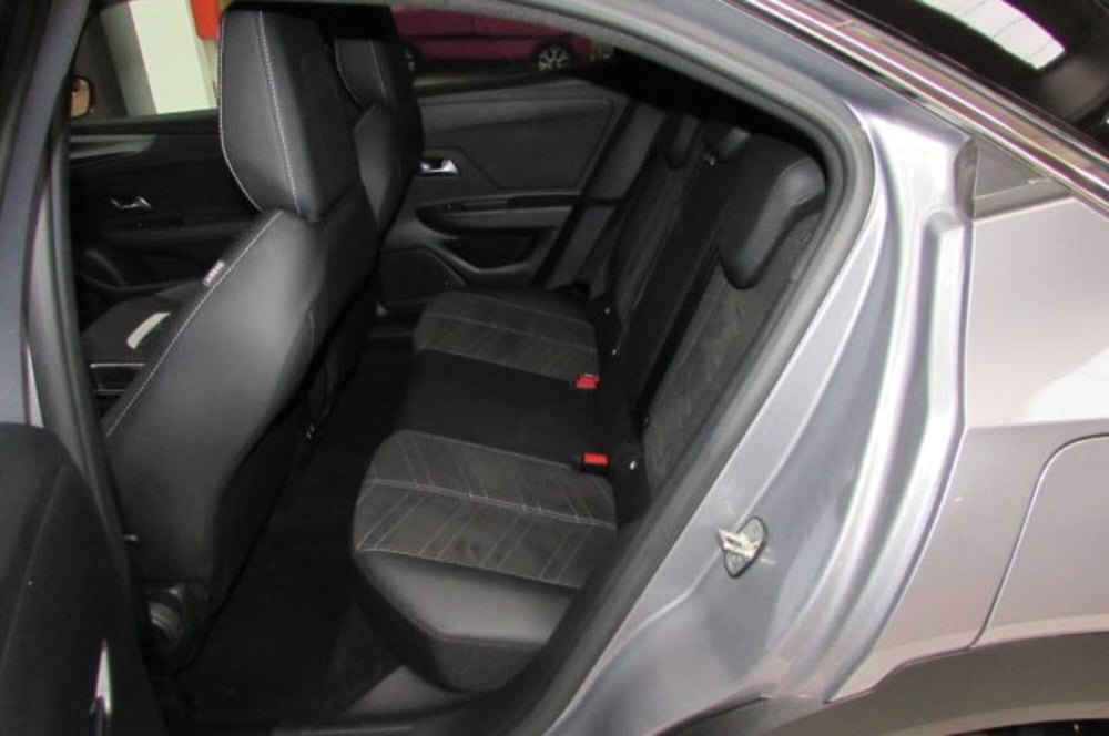 Opel Mokka usata a Milano (15)