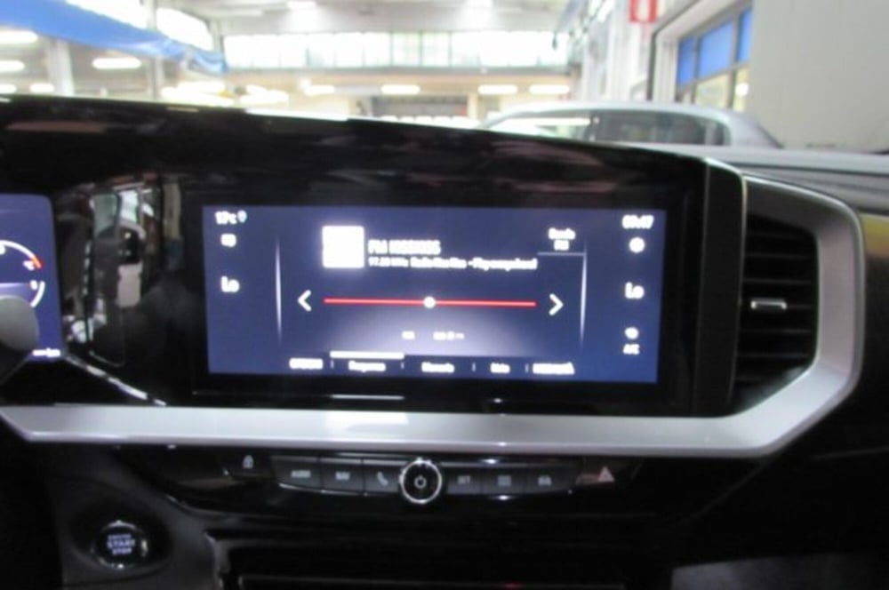 Opel Mokka usata a Milano (9)