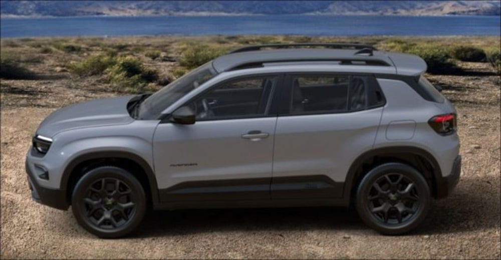 Jeep Avenger nuova a Milano (3)