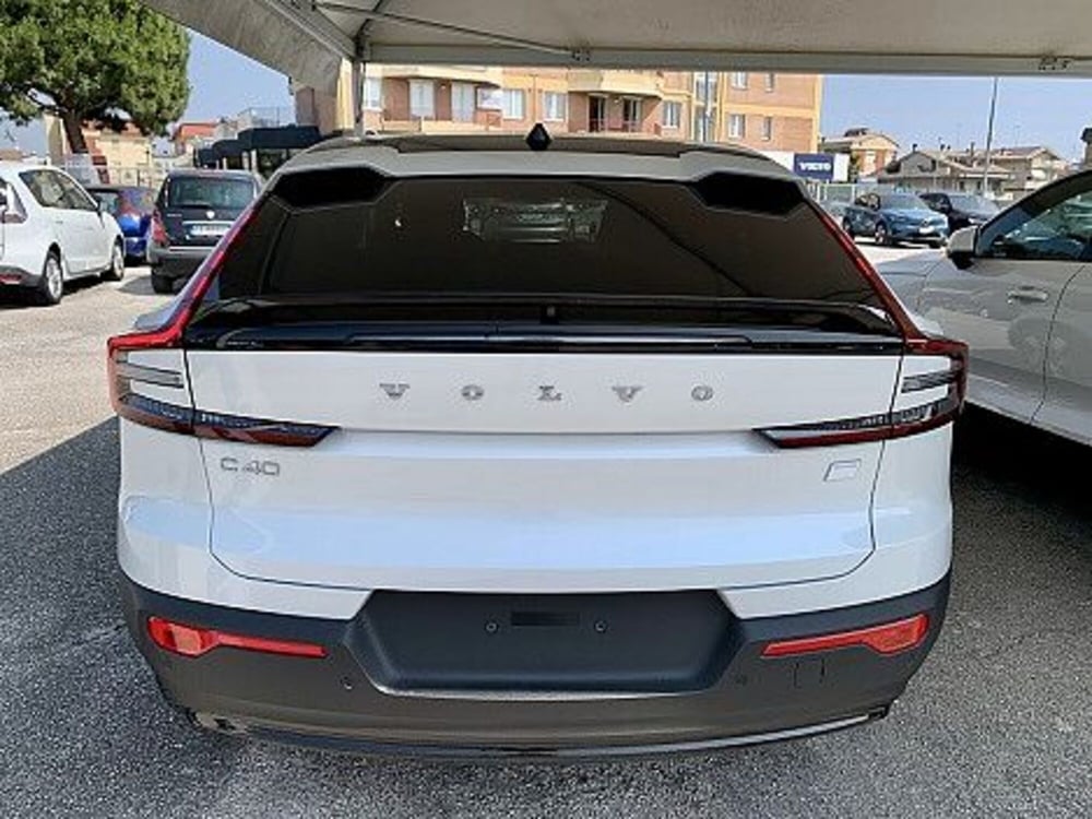 Volvo C40 nuova a Macerata (3)