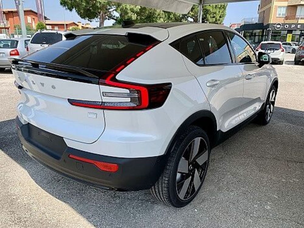 Volvo C40 nuova a Macerata (4)