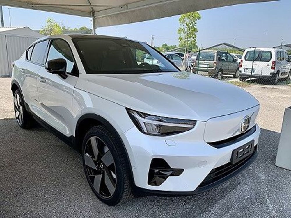 Volvo C40 nuova a Macerata (5)