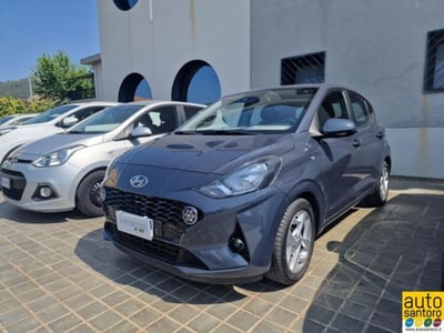 Hyundai i10 1.0 MPI Tech del 2022 usata a Salerno